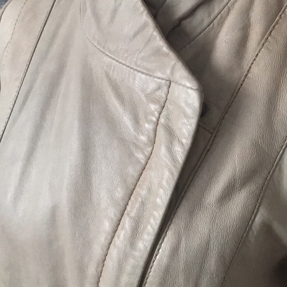 Soft Vintage Danier Leather Jacket. Worn once. - Picture 4 of 4